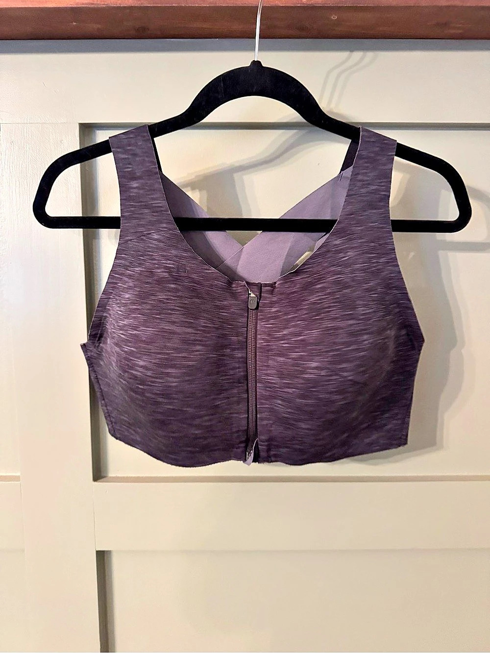 lululemon Enlite Front-Zip Bra Sports Bra grey heather 38D